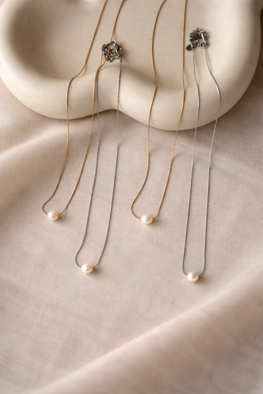 Basic Necklace with Pearl